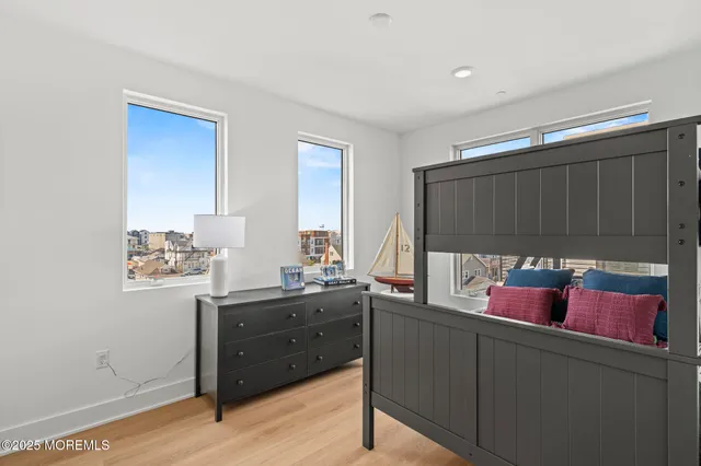 a view of entryway front of house