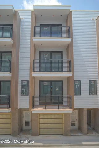$1,099,000 | 500 Ocean Terrace, Unit 9, Seaside Heights, NJ 08751