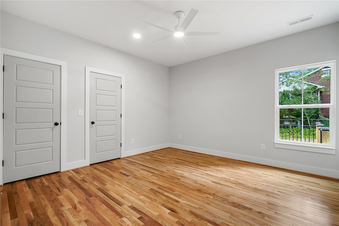 504 East Main Street Pendleton, SC 29670 - Photo 24 of 33