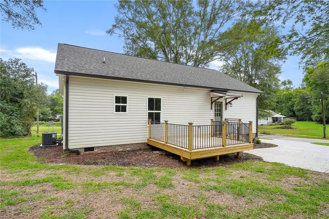 $290,000 | 504 East Main Street, Pendleton, SC 29670
