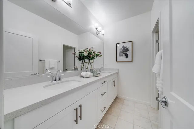 $1,185,000 | 105 High Meadow, Lake Forest, CA 92610