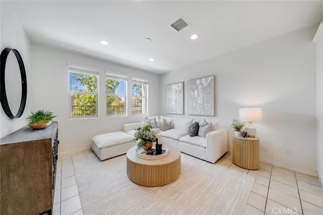 $1,185,000 | 105 High Meadow, Lake Forest, CA 92610