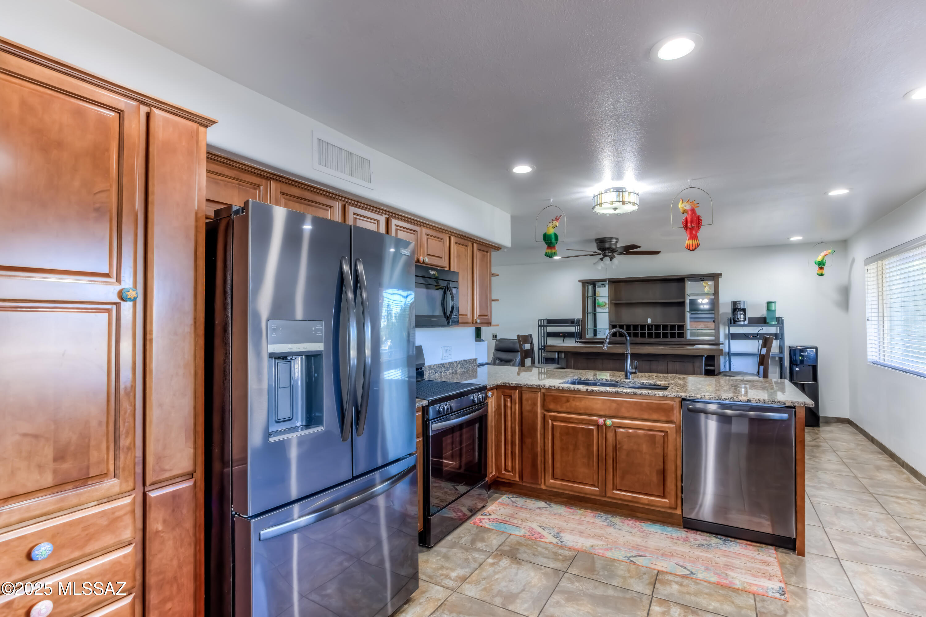 3120 West Massingale Road Tucson, AZ 85741 - Photo 9 of 38 Gallery Image 9