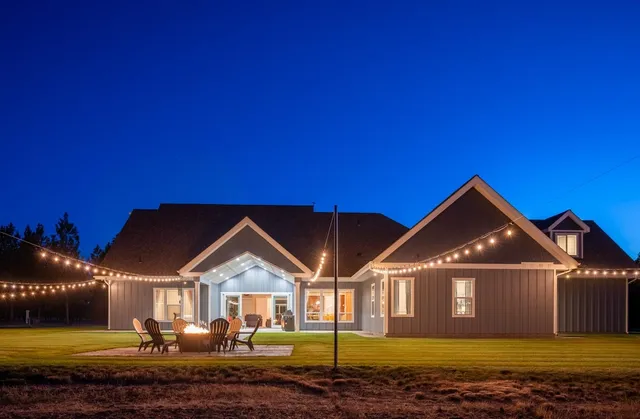 $1,299,900 | 1 South Fairchild Street, Medical Lake, WA 99022