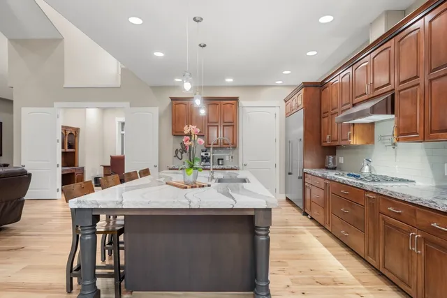 $1,299,900 | 1 South Fairchild Street, Medical Lake, WA 99022