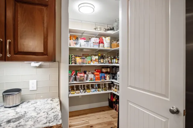 $1,299,900 | 1 South Fairchild Street, Medical Lake, WA 99022