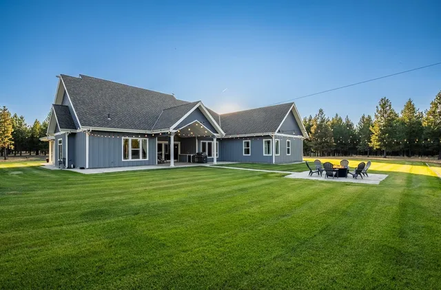 $1,299,900 | 1 South Fairchild Street, Medical Lake, WA 99022