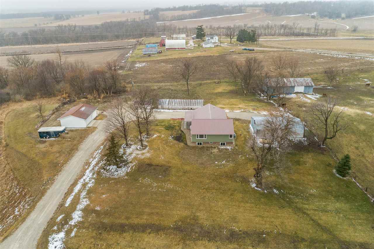 3398 55th Street Trail Center Point, IA 52213 - Photo 5 of 43 Gallery Image 5