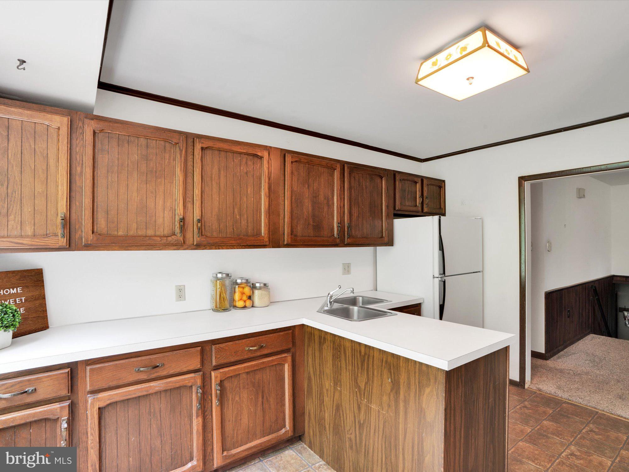 265 Mountain View Road Reading, PA 19607 - Photo 16 of 34