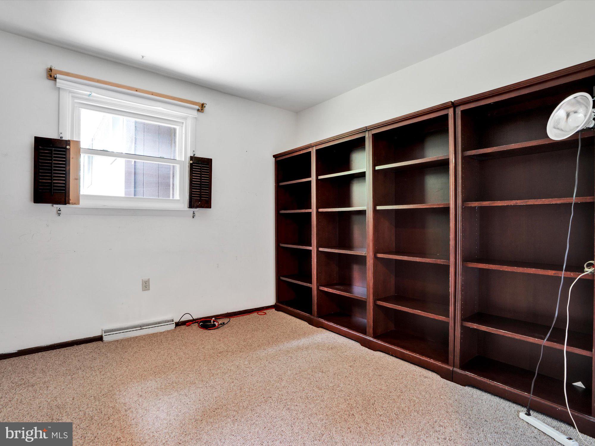 265 Mountain View Road Reading, PA 19607 - Photo 20 of 34