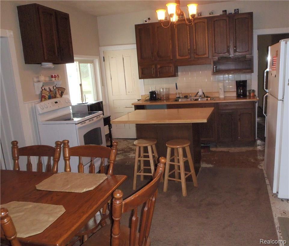 15083 Fish Lake Road Holly, MI 48442 - Photo 15 of 50 C3 (2).jpg