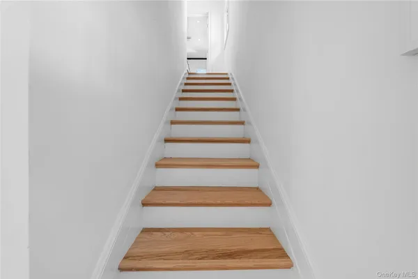 $825,000 | 87 Parsons Drive, Hempstead, NY 11550