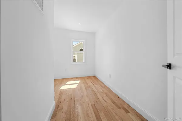 $825,000 | 87 Parsons Drive, Hempstead, NY 11550