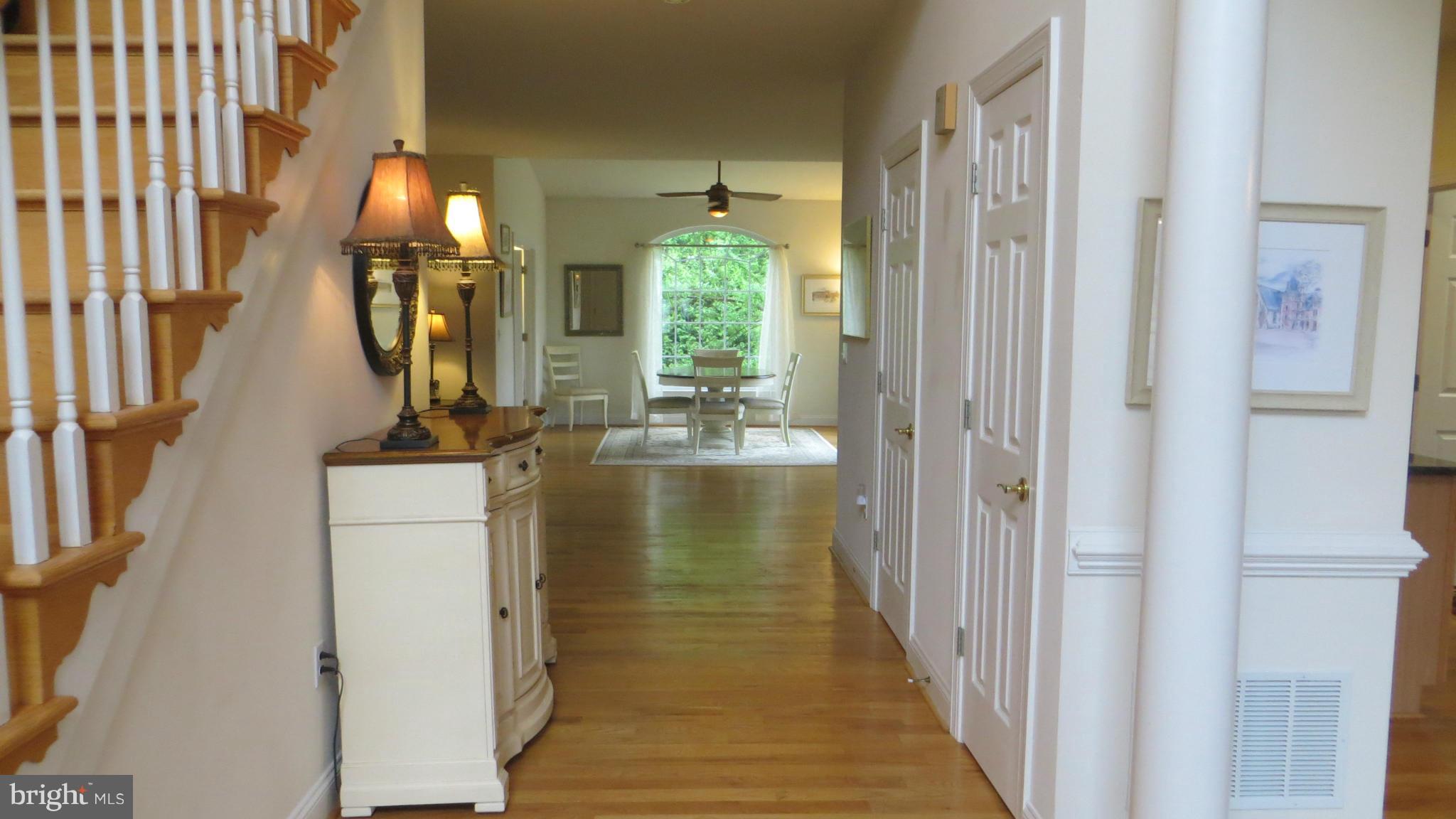 1179 Old County Road Arnold, MD 21012 - Photo 4 of 29 Interior (General)