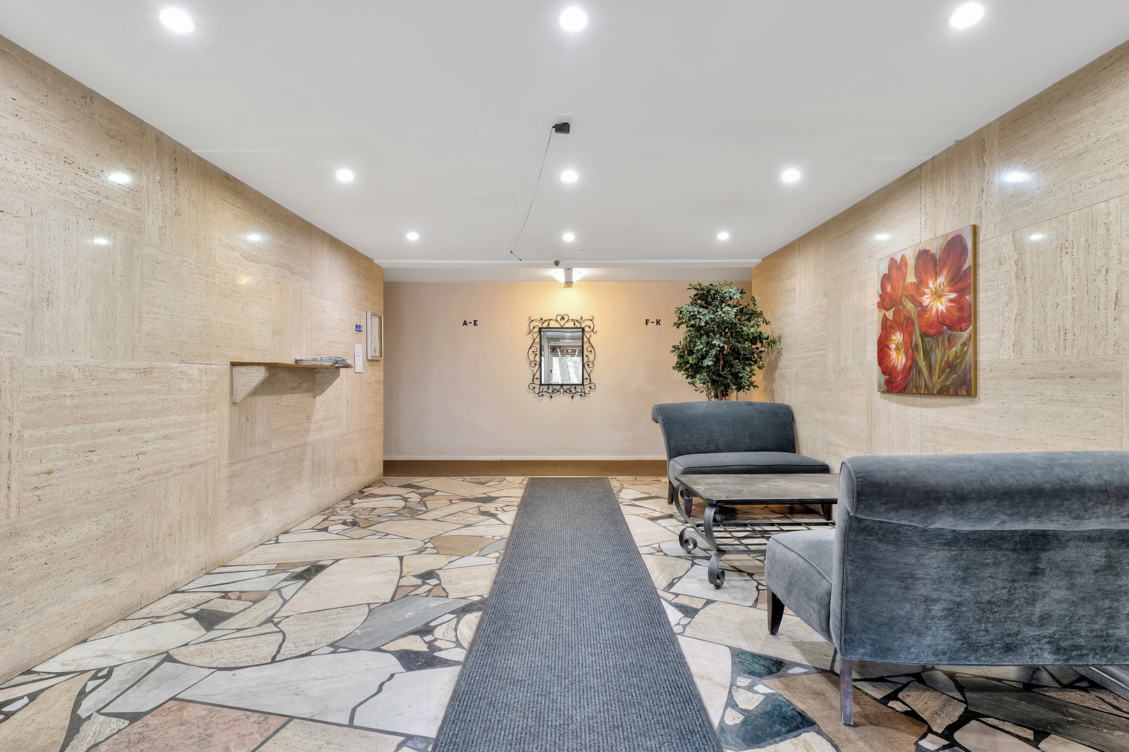200 Ridge Avenue, Unit 2F Evanston, IL 60202 - Photo 26 of 29 Gallery Image 26