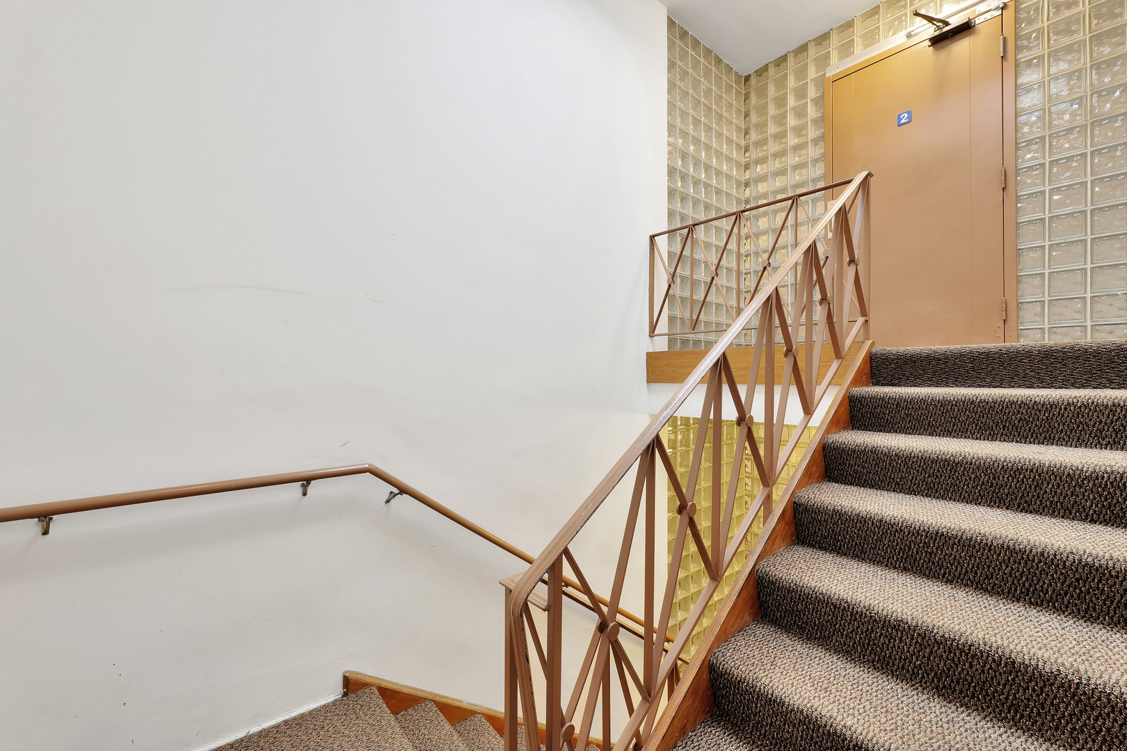 200 Ridge Avenue, Unit 2F Evanston, IL 60202 - Photo 28 of 29 Gallery Image 28