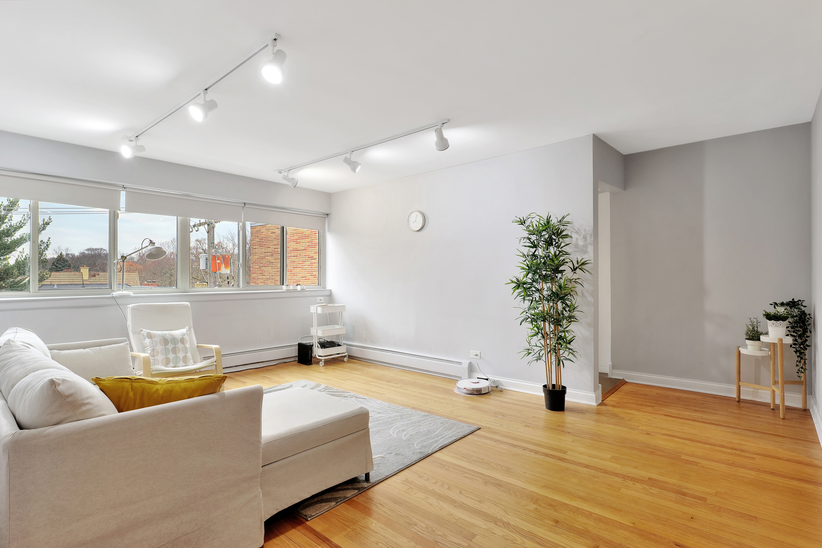200 Ridge Avenue, Unit 2F Evanston, IL 60202 - Photo 6 of 29 Gallery Image 6