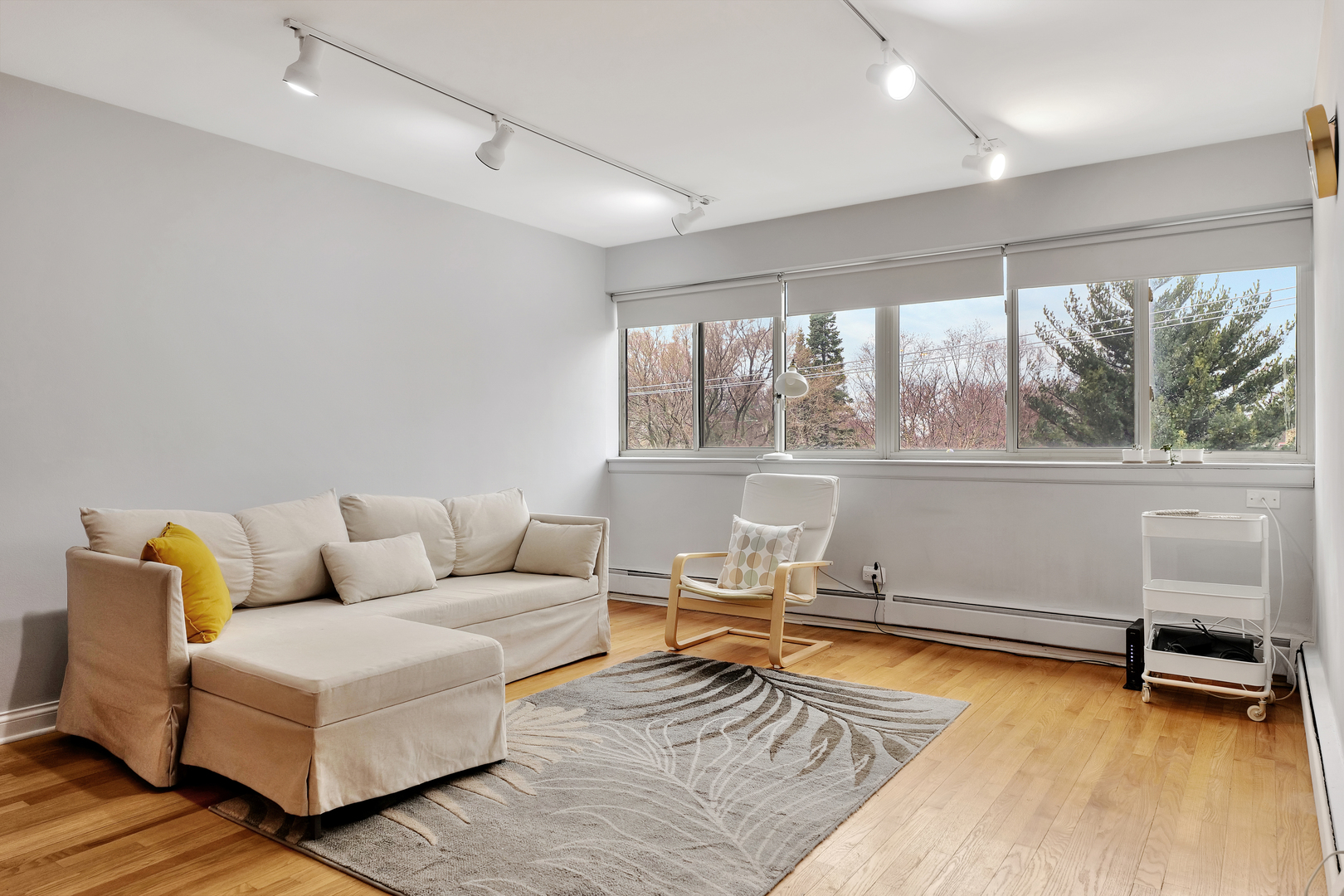 200 Ridge Avenue, Unit 2F Evanston, IL 60202 - Photo 8 of 29 Gallery Image 8
