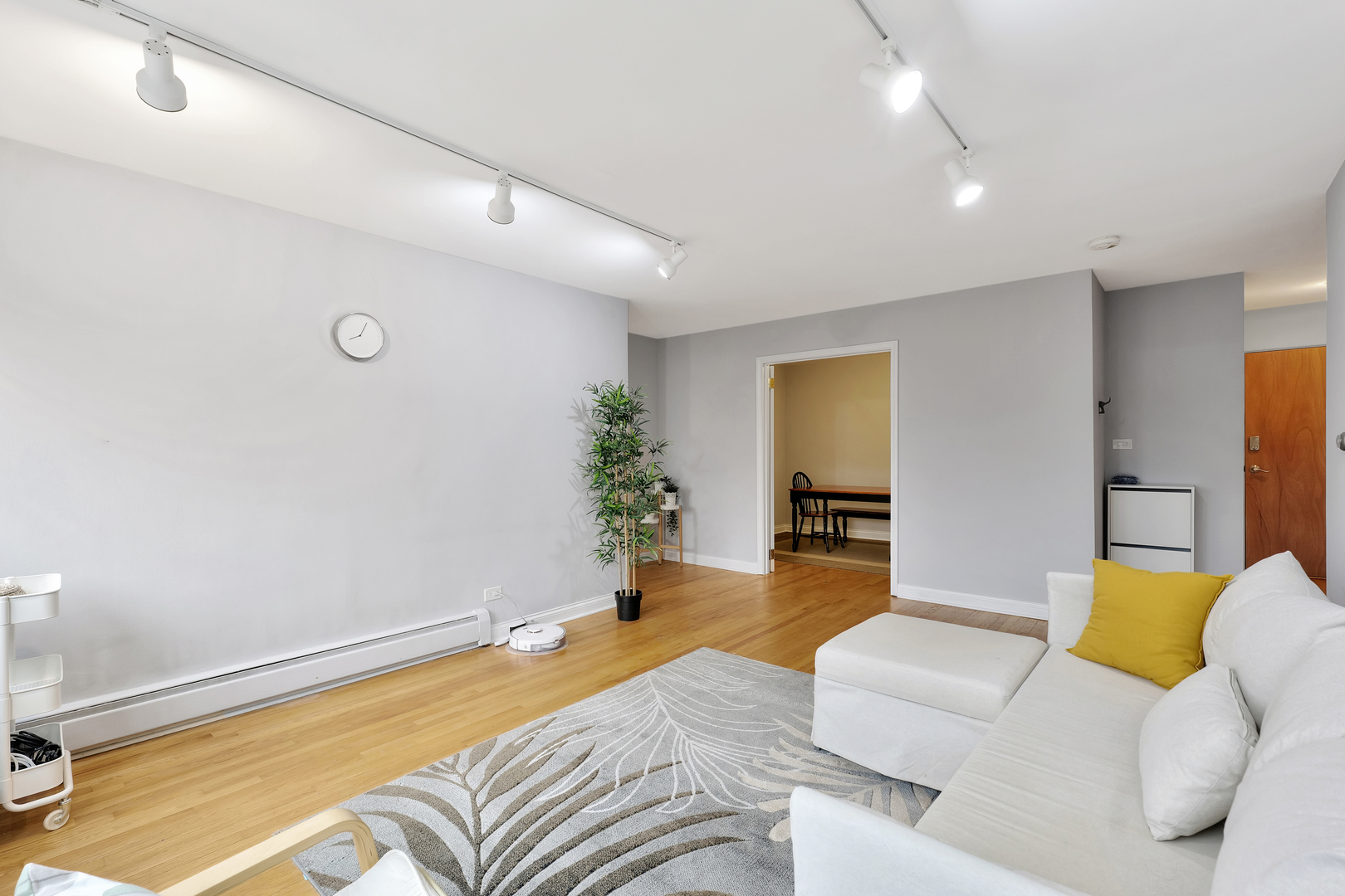 200 Ridge Avenue, Unit 2F Evanston, IL 60202 - Photo 9 of 29 Gallery Image 9
