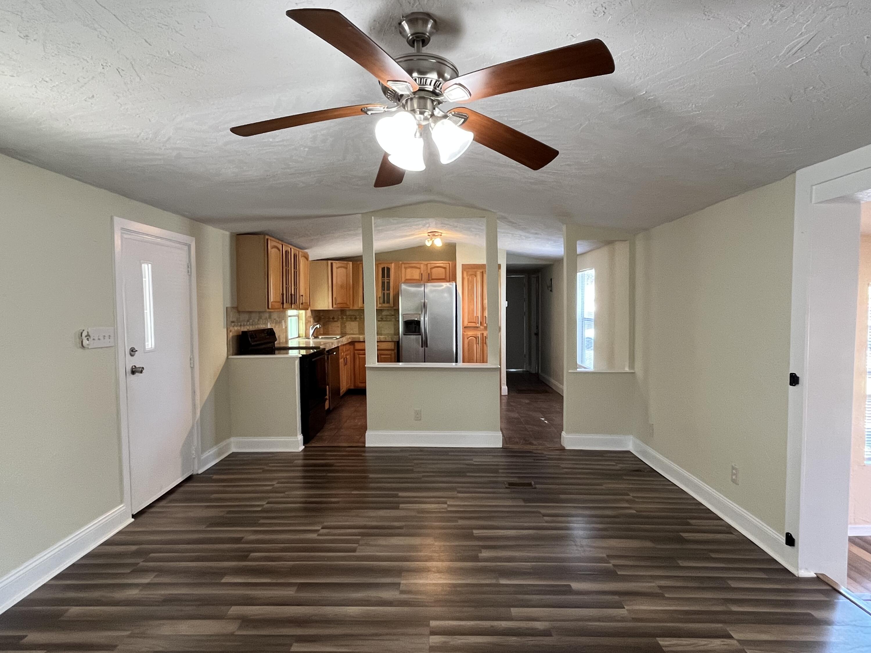 11876 Atlantic Circle Boca Raton, FL 33428 - Photo 13 of 21 High Ceilings