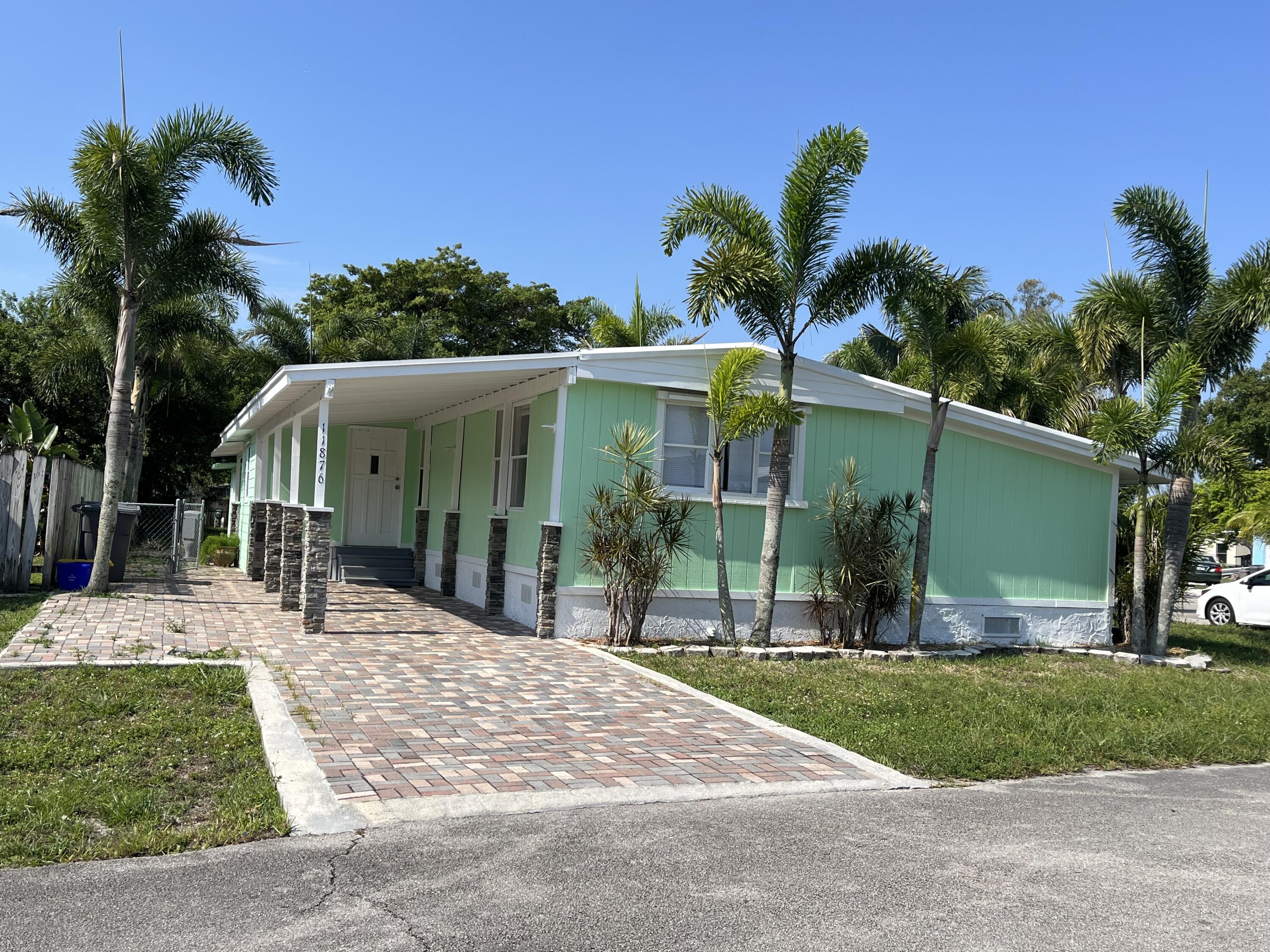 11876 Atlantic Circle Boca Raton, FL 33428 - Photo 2 of 21 Front