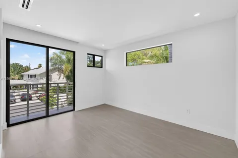 $1,475,000 | 912 Southeast 13th Street, Fort Lauderdale, FL 33316