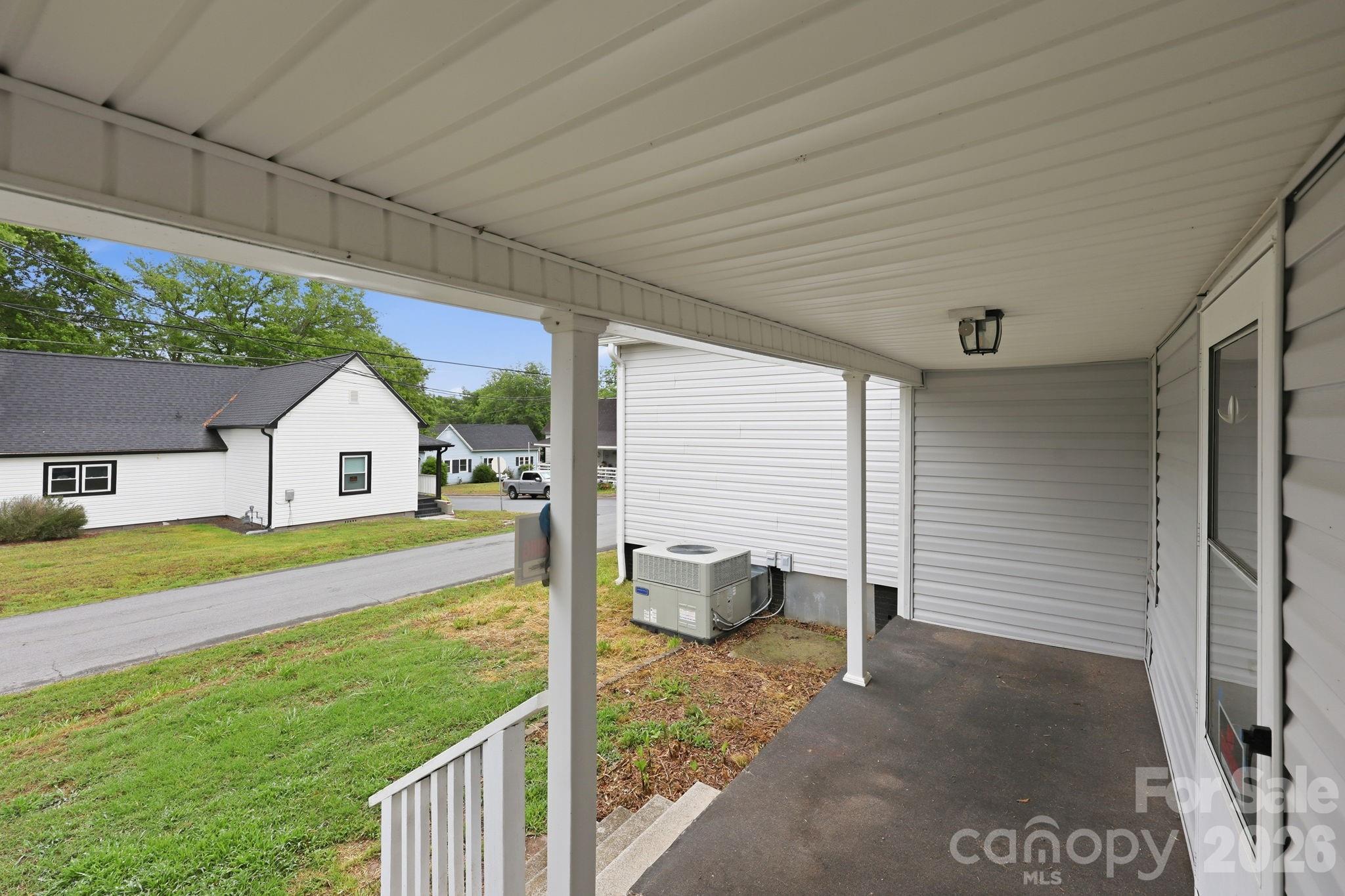 904 Mill Street Albemarle, NC 28001 - Photo 5 of 33
