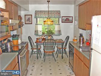 8 Hawk Hill Road Downingtown, PA 19335 - Photo 3 of 8 Kitchen
