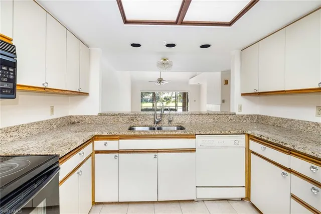 $269,900 | 19661 Lost Creek Drive, Estero, FL 33967