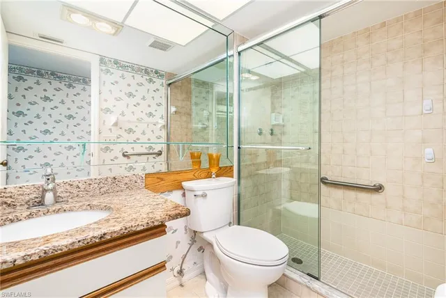 $269,900 | 19661 Lost Creek Drive, Estero, FL 33967