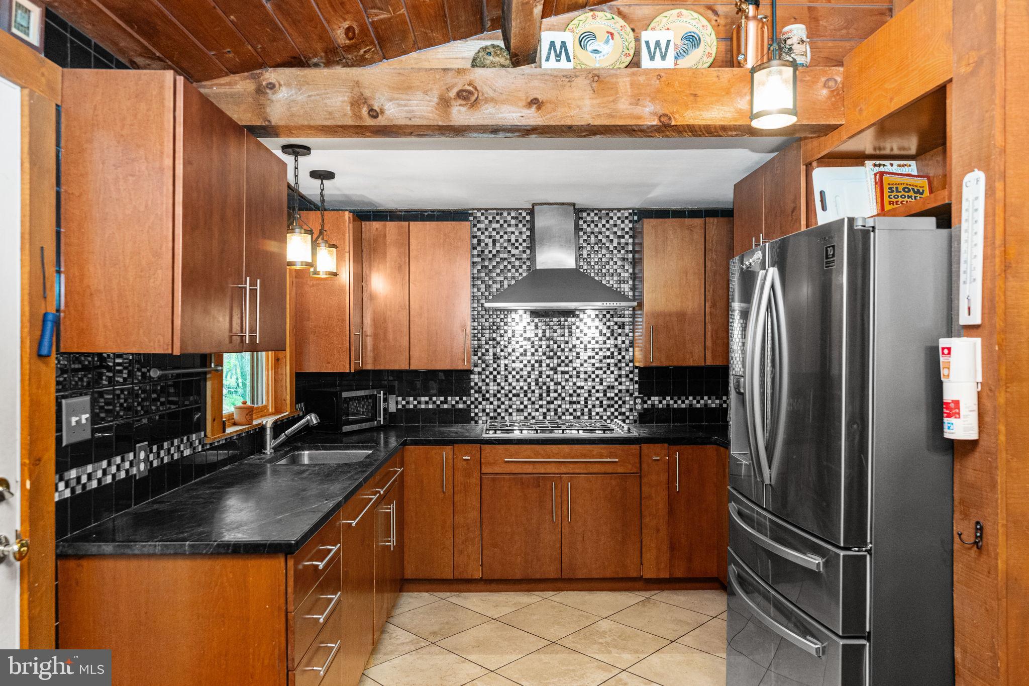 209 Township Line Road Schwenksville, PA 19473 - Photo 11 of 41 Kitchen