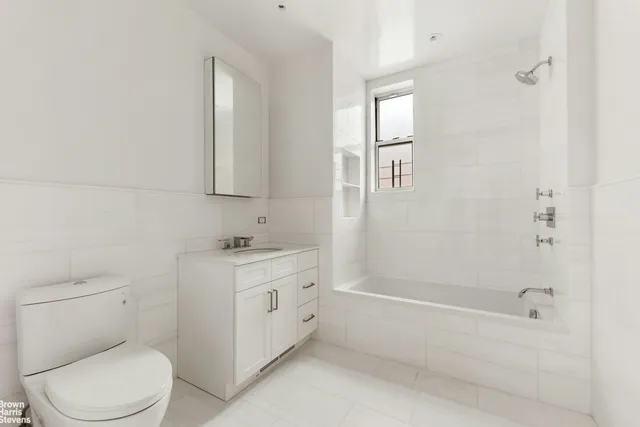 $4,450,000 | 317 West 89th Street, Unit 9W | Upper West Side