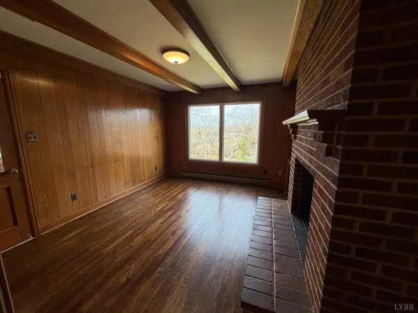 $365,000 | 205 Woodrow Avenue, Monroe, VA 24574