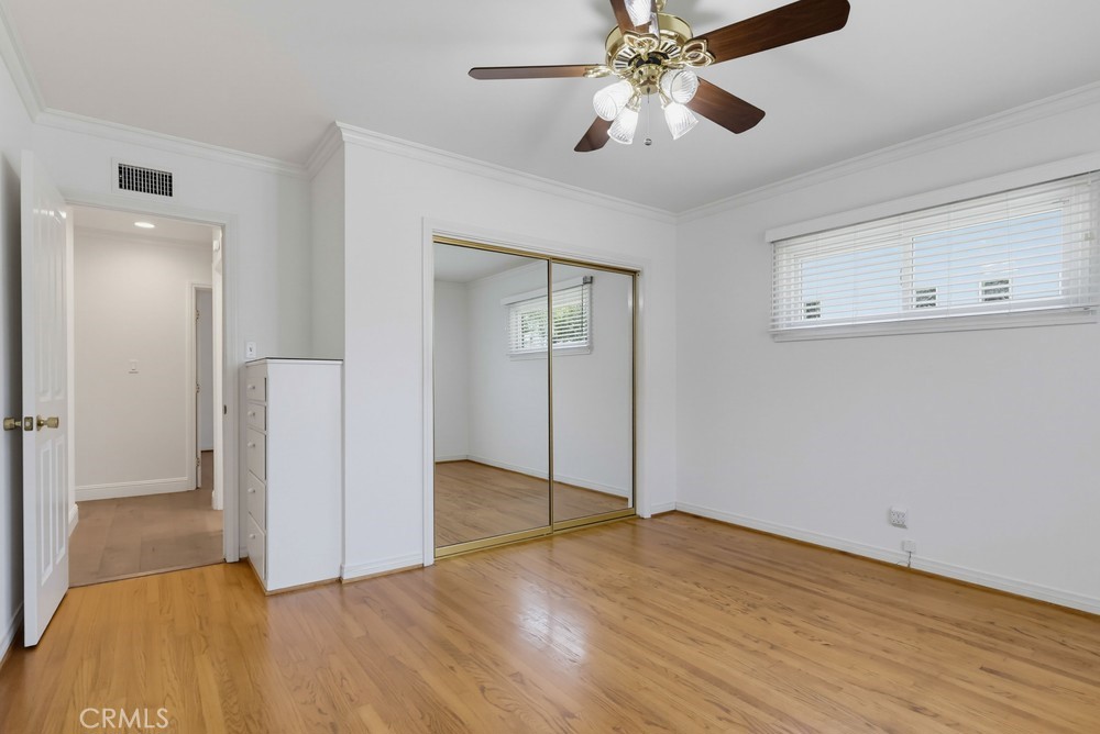 861 East Roxanne Way Long Beach, CA 90815 - Photo 24 of 44 Gallery Image 24