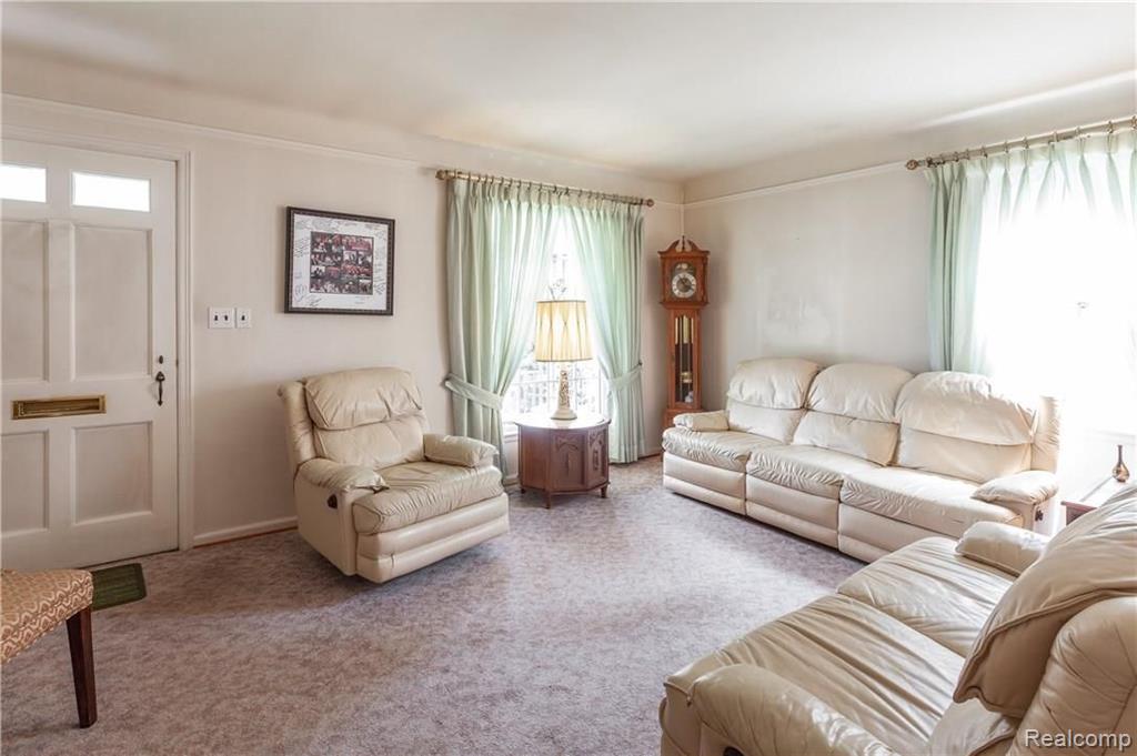 3514 Walnut Street Dearborn, MI 48124 - Photo 8 of 29
