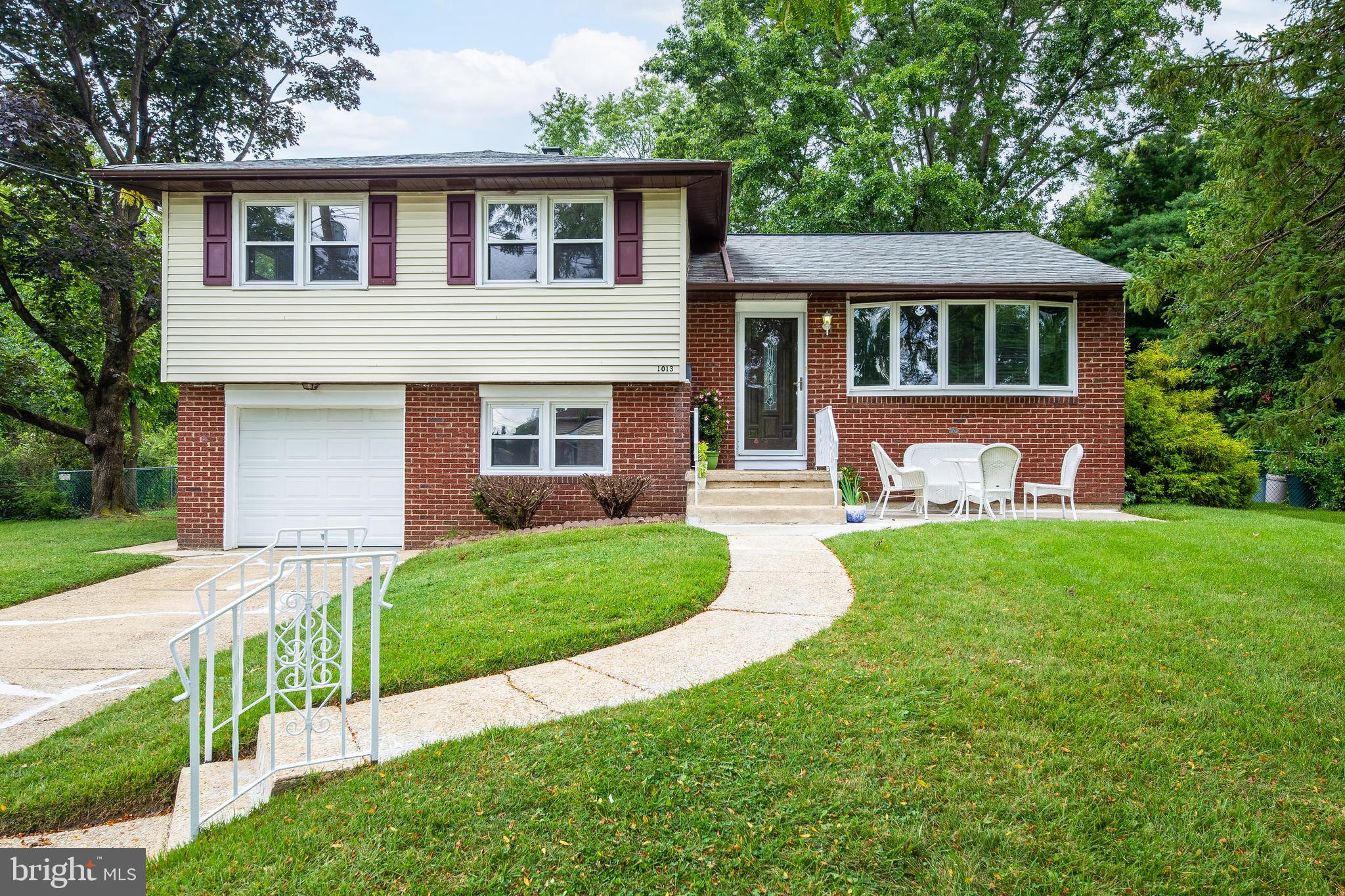 1013 Cedarbrook Road Cherry Hill, NJ 08034 - Photo 1 of 42