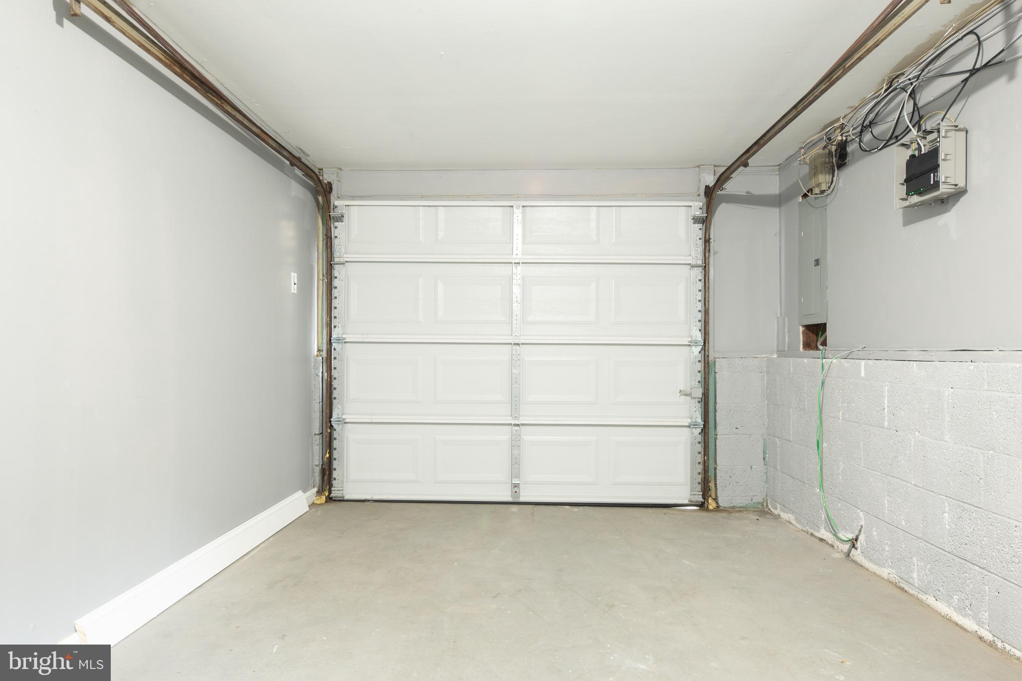 1013 Cedarbrook Road Cherry Hill, NJ 08034 - Photo 33 of 42