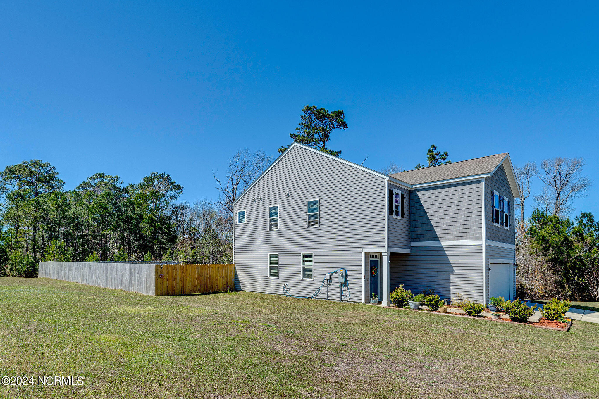 219 Cheswick Drive Holly Ridge, NC 28445 - Photo 4 of 42 219CheswickFinal-67