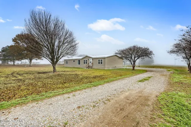 $229,000 | 141 Belgium Road, Crowley, LA 70526