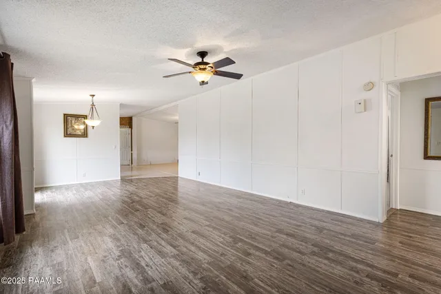 $229,000 | 141 Belgium Road, Crowley, LA 70526