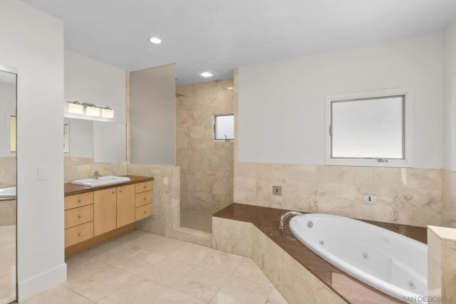 $3,985,000 | 5787 Bellevue Avenue, La Jolla, CA 92037