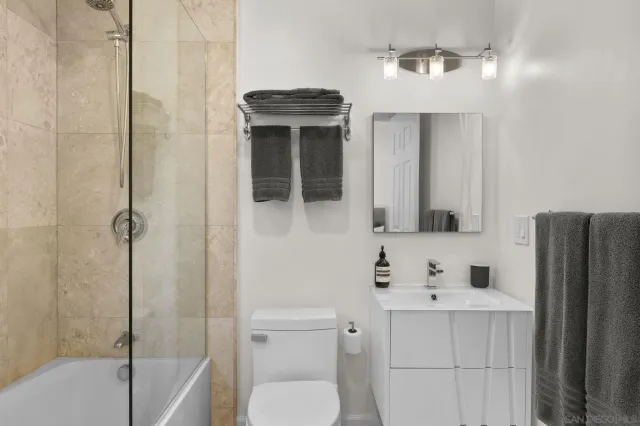 $4,625,000 | 5787 Bellevue Avenue, La Jolla, CA 92037