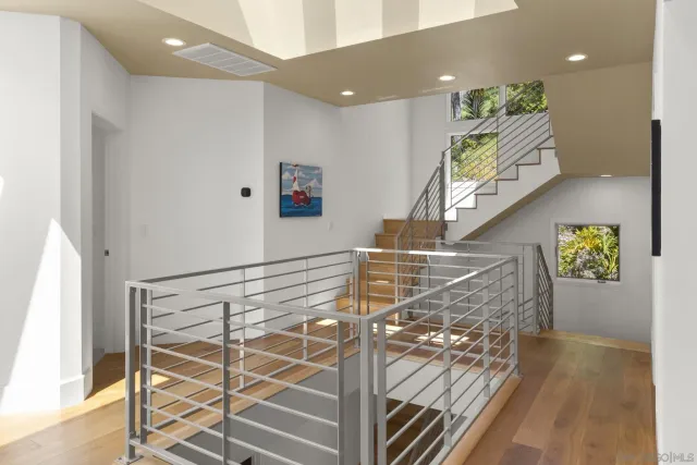 $4,625,000 | 5787 Bellevue Avenue, La Jolla, CA 92037