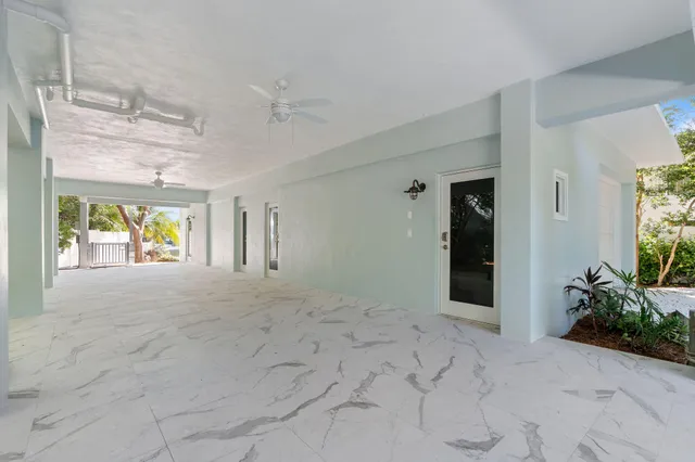 $2,250,000 | 201 Harbor Drive, Islamorada, FL 33036