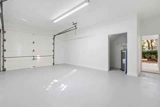 $2,250,000 | 201 Harbor Drive, Islamorada, FL 33036