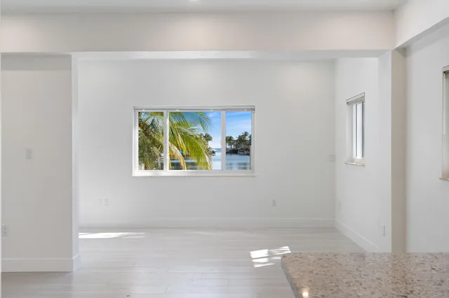 $2,250,000 | 201 Harbor Drive, Islamorada, FL 33036