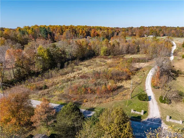 $114,900 | 329 East Cutshall Road, Austin, IN 47102