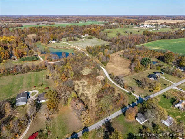 $114,900 | 329 East Cutshall Road, Austin, IN 47102