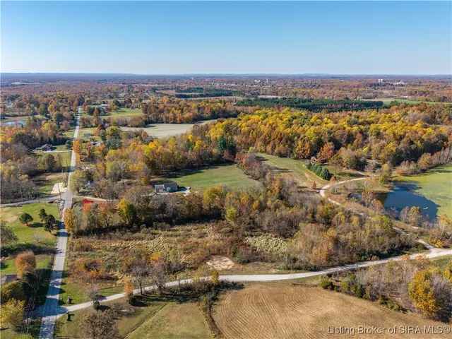 $114,900 | 329 East Cutshall Road, Austin, IN 47102