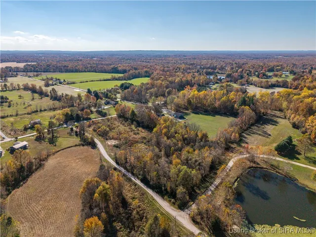 $114,900 | 329 East Cutshall Road, Austin, IN 47102